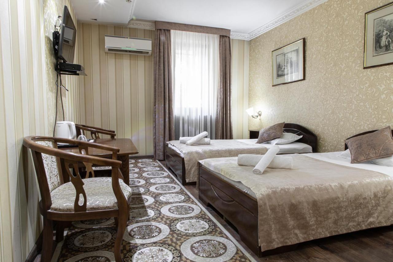 Nur M Hotel Tashkent Luaran gambar