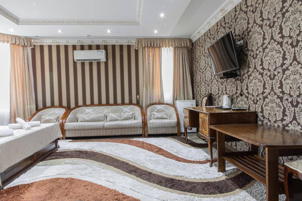 Nur M Hotel Tashkent Luaran gambar