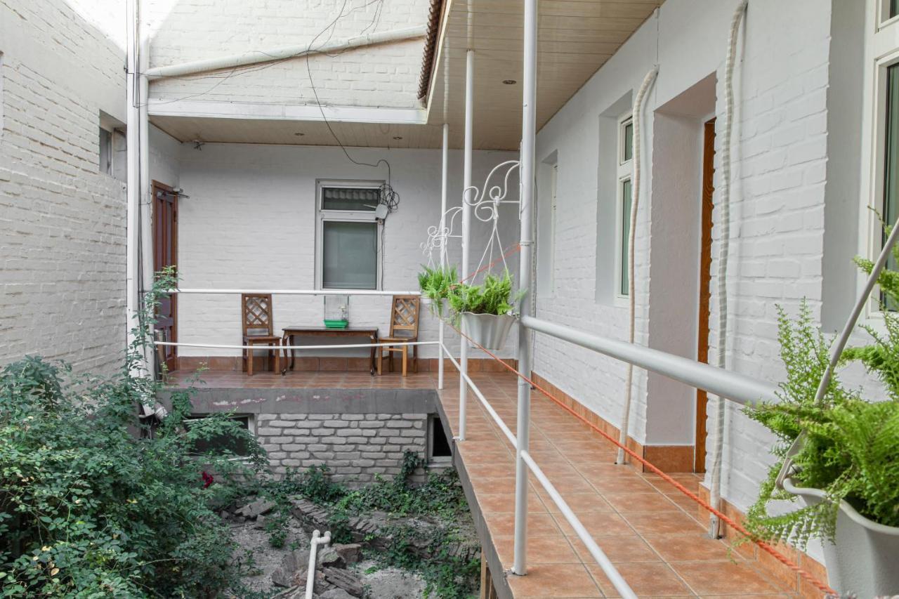 Nur M Hotel Tashkent Luaran gambar