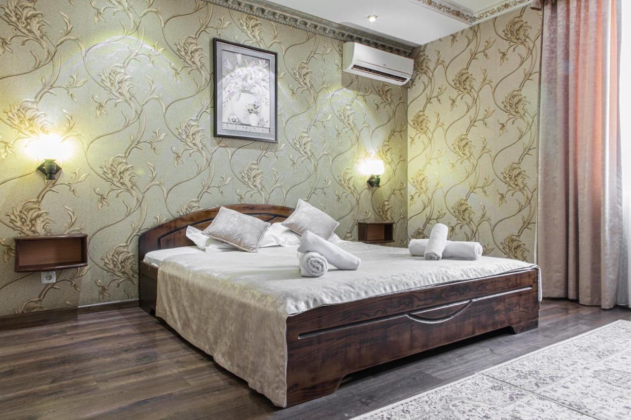 Nur M Hotel Tashkent Luaran gambar