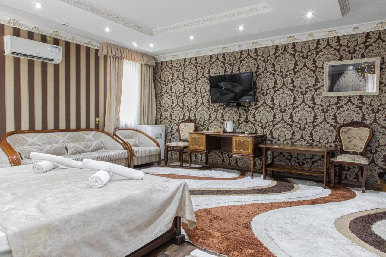 Nur M Hotel Tashkent Luaran gambar