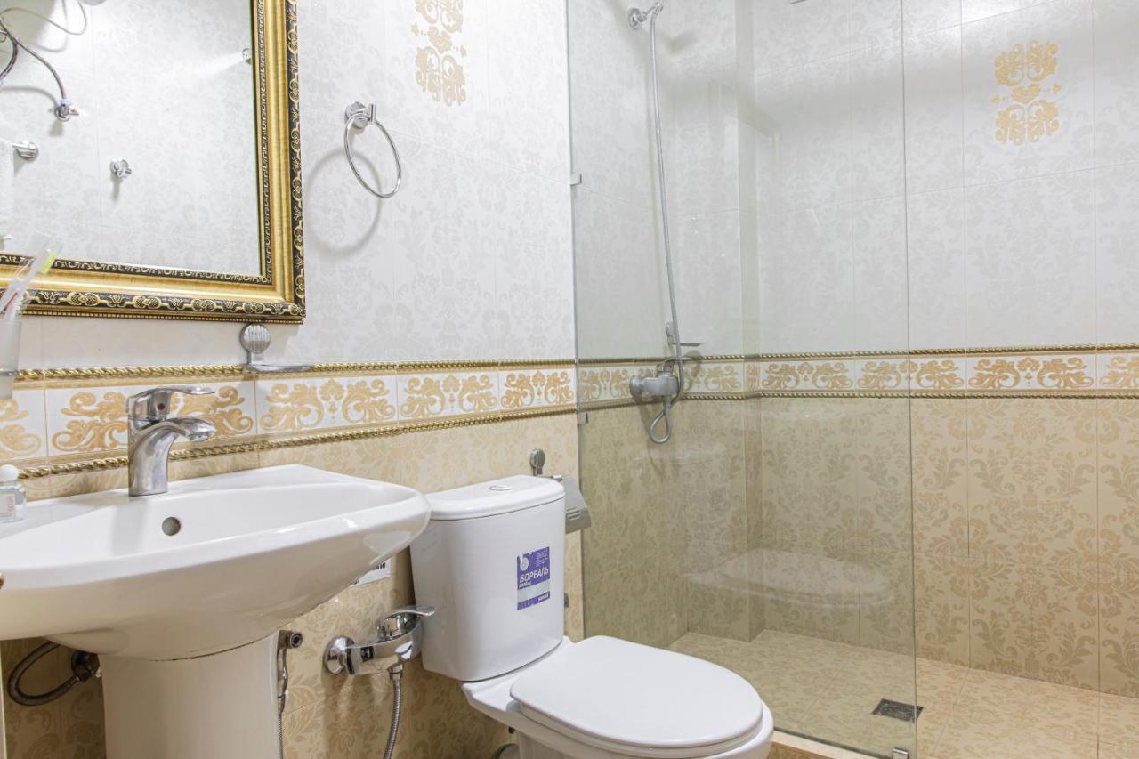 Nur M Hotel Tashkent Luaran gambar