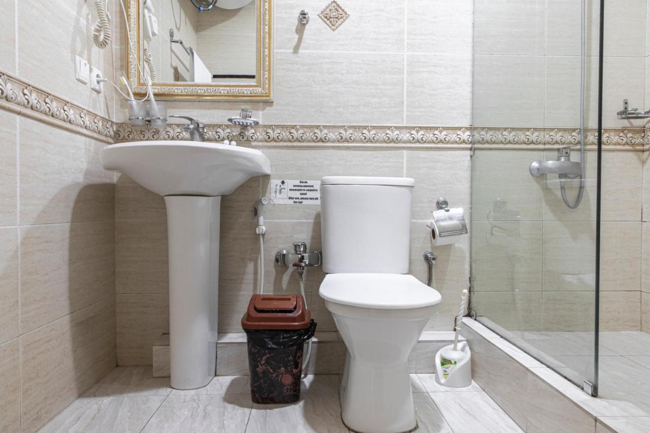 Nur M Hotel Tashkent Luaran gambar